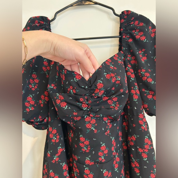 Cider NYAR'S FLORAL SWEETHEART SPLIT MIDI DRESS - Picture 12 of 16